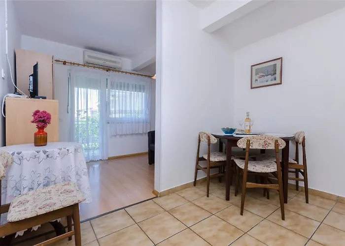 Mirjana Blue * Vodice